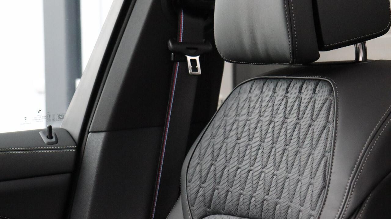 BMW X5 xDrive50e M-Sport Pro | Stoelventilatie | Head-up | Panoramadak | Soft-Close | Harman/Kardon | Trekhaak | Carbon