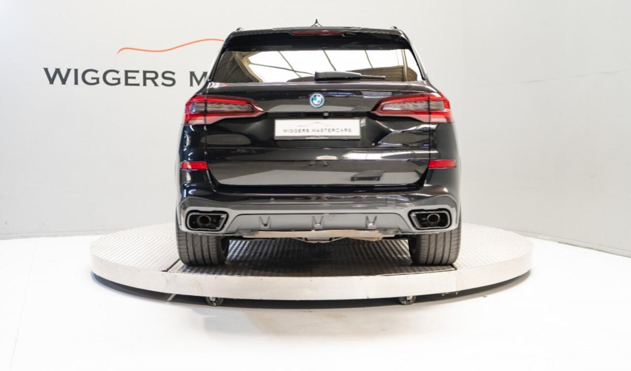 BMW X5 45e M-Sport High Executive 394 PK - El.trekhaak , BTW ,Pano.dak ,Plug In, Luchtvering, Head-up