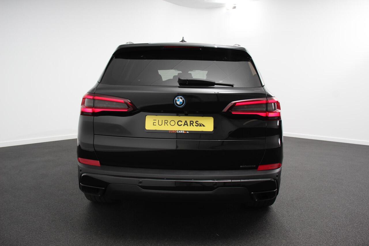 BMW X5 xDrive45e Hybrid 394pk Executive Shadow line | Leder Schuif-Panorama dak Navigatie Trekhaak Camera 360 20"LMV