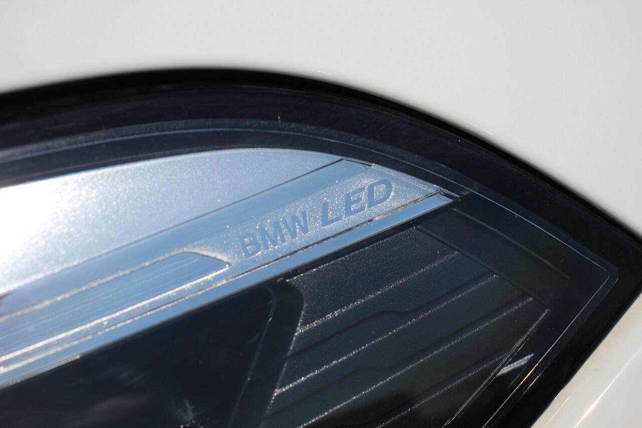 BMW X5 xDrive45e High Executive | M Pakket | Pano | Luchtvering | Trekhaak |