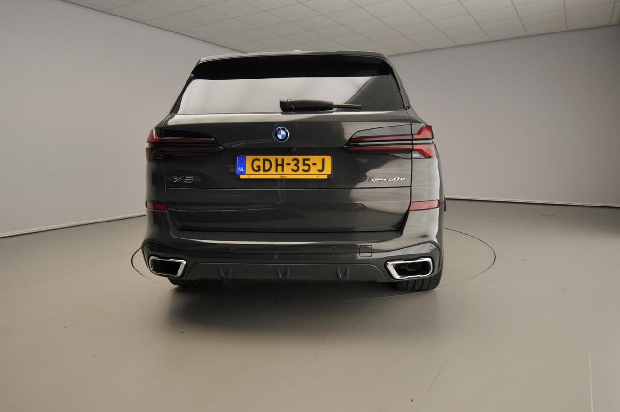 BMW X5 xDrive50e | M-Sportpakket | LED | Leder | HUD | Comfortzetels | Keyles go | Chrome line | DAB | Harman-kardon sound | Alu 21 inch