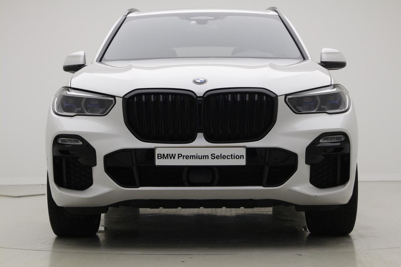 BMW X5 xDrive45e M-Sport | 21" | Panorama | Harman Kardon | Trekhaak | Soft Close | Driving Assistant Professional