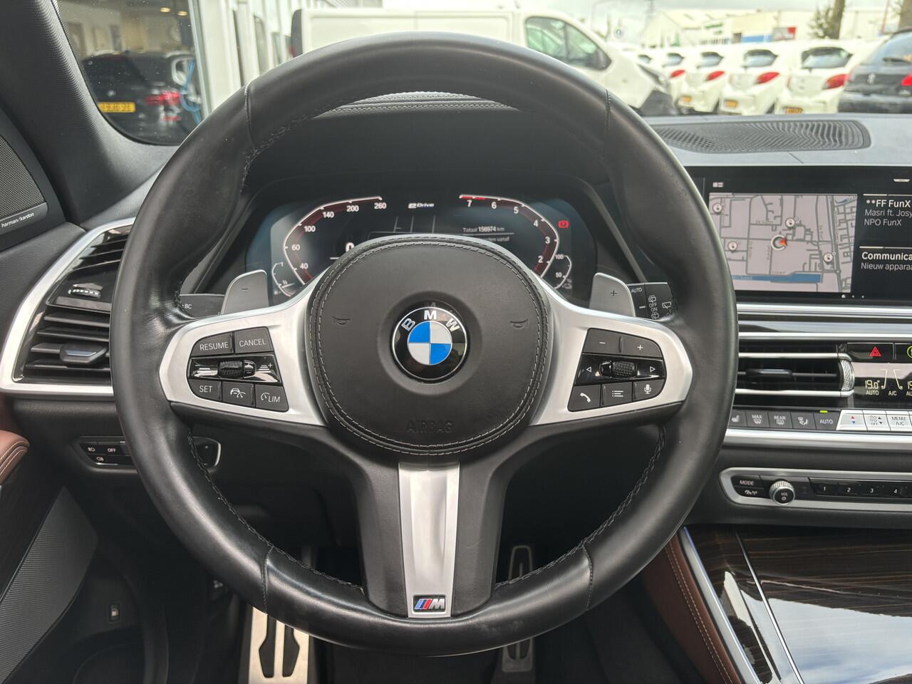 BMW X5 xDrive45e High Executive | M Pakket | Pano | Harmon Kardon | LED Koplampen