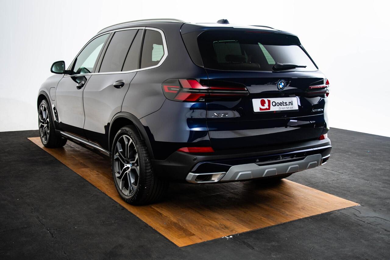 BMW X5 xDrive50e Panoramadak - Parkin/Driving Professional - Active Protection - Harman Kardon - Warmte Comfort Pack - Comfortstoelen - Travel & Comfort systeem - Comfort Access - Getinte Ruiten - Zonneschermen -