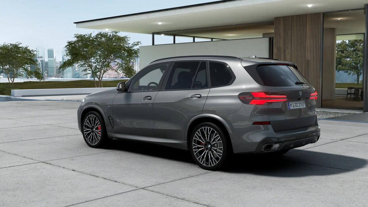 BMW X5 xDrive50e High Executive M Sport Automaat / Panoramadak Sky Lounge / Trekhaak / Massagefunctie / Bowers & Wilkins / Parking Assistant Professional / Soft-Close / Active Steering