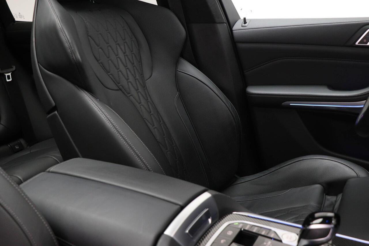 BMW X5 xDrive45e M-Sport High Executive | BOWERS & WILKINS | M-SPORTSTOELEN | STOELKOELING | TREKHAAK | 22" | LASER | DRAVITGRAU