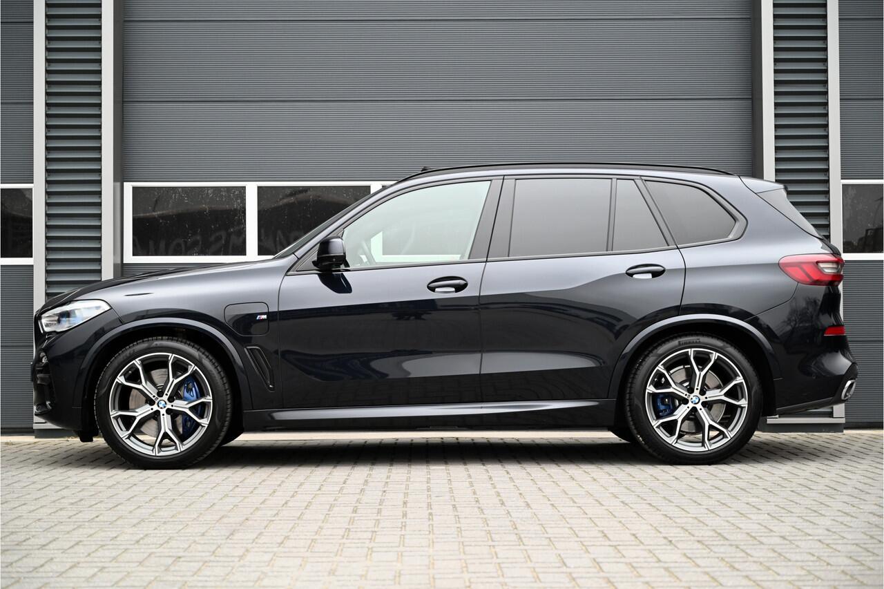 BMW X5 xDrive45e M-SPORT / SKYLOUNGE PANO / INDIVIDUAL / LASER / MASSAGE / SOFTCLOSE / HUD / 4WIELSTURING / TREKHAAK