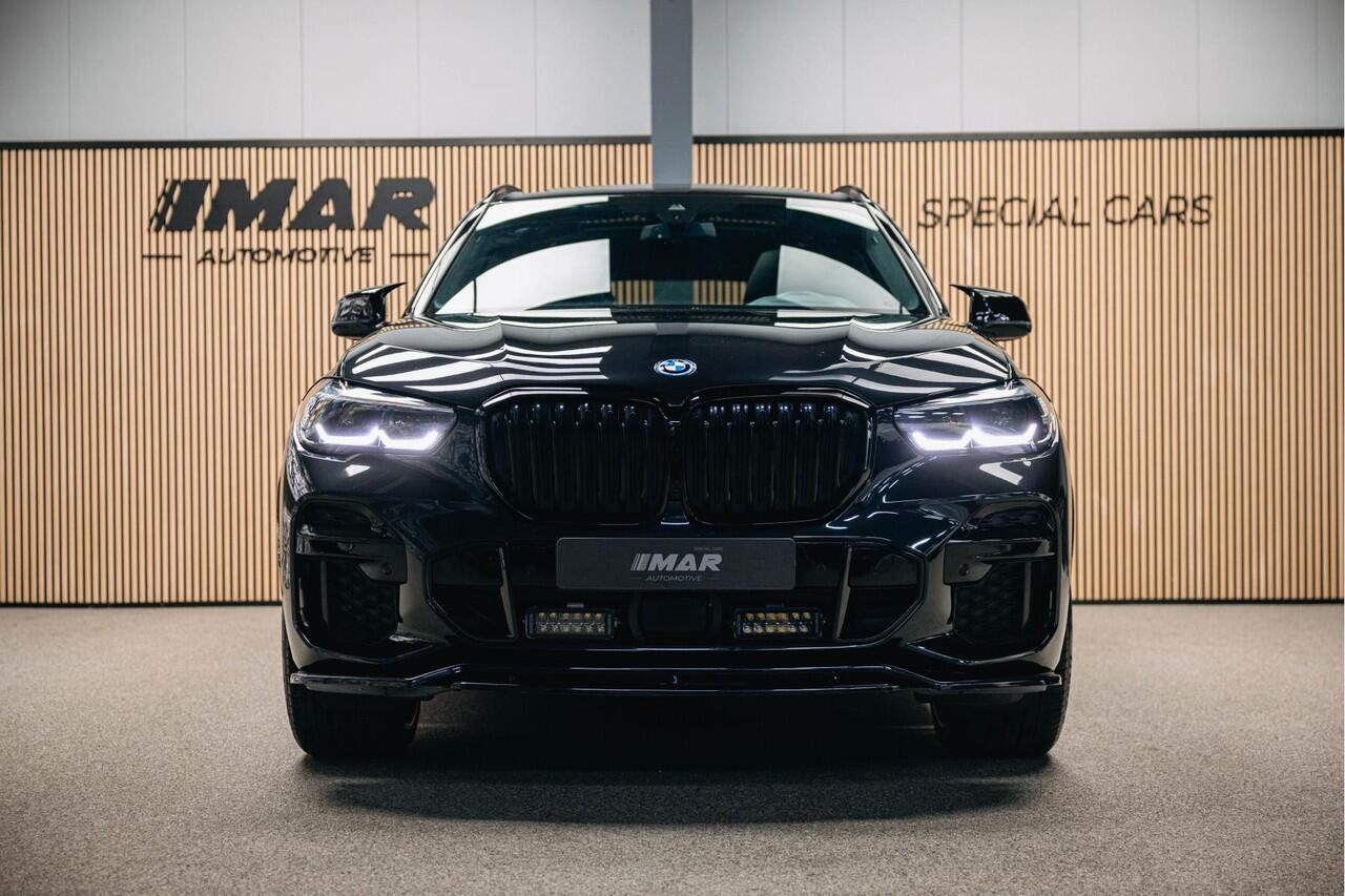 BMW X5 xDrive45e High Executive | Pano | Trekhaak | Luchtvering | Stoelverwarming |