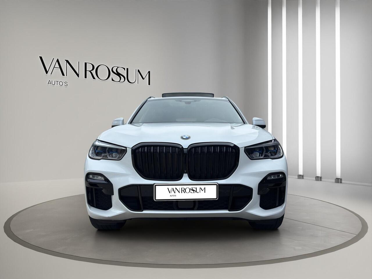 BMW X5 xDrive45e M Sport | M sport stoelen Sky lounge Laser | Van ¤ 64.950 / Voor ¤ 57.995