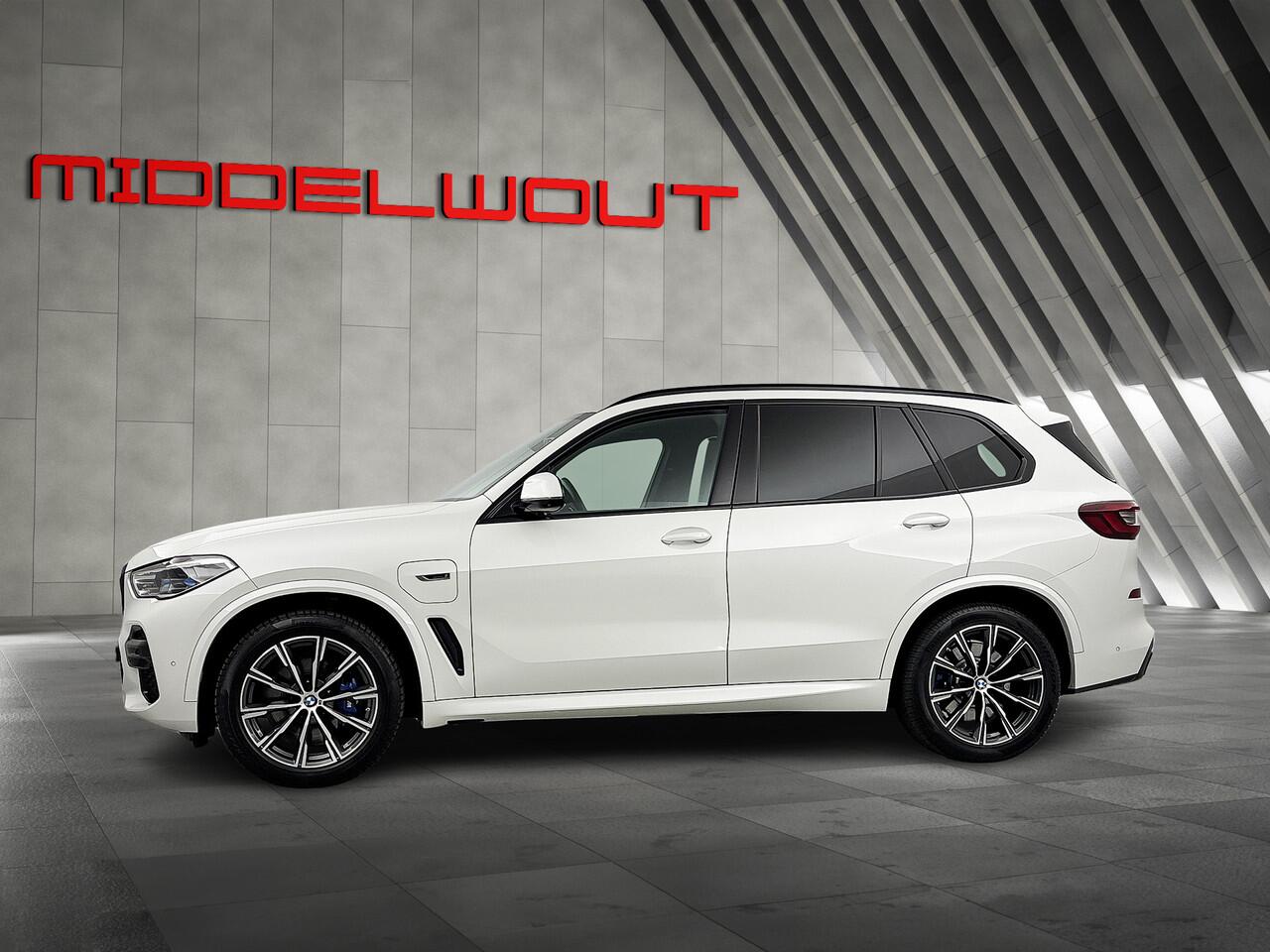 BMW X5 xDrive45e M-sport Pano-dak/Soft Close/Stoelkoeling/20'LMV/Trekhaak