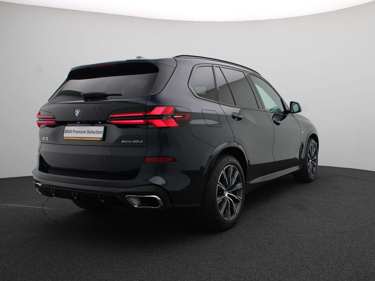 BMW X5 xDrive40d M Sportpakket | Trekhaak | Harman Kardon | Comfortstoelen | Panoramadak |