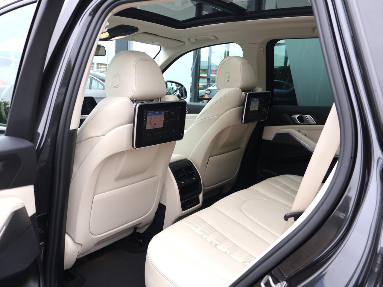 BMW X5 xDrive45e High Executive | Rear-seat Entertainment | Lucht | Pano | Leder |