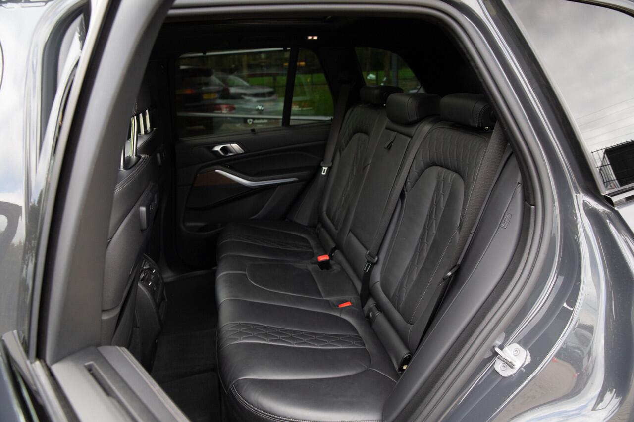 BMW X5 xDrive45e High Executive M-Sport , 4-wielsturing, Softclose, Skylounge, Dravitgrau,