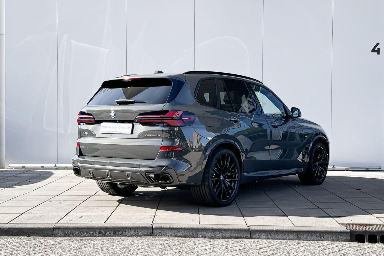 BMW X5 xDrive50e M-Sport Pro / 22 inch / Bowers & Wilkins audio / Panoramadak / Individuaal Interieur / Integral Active Steering