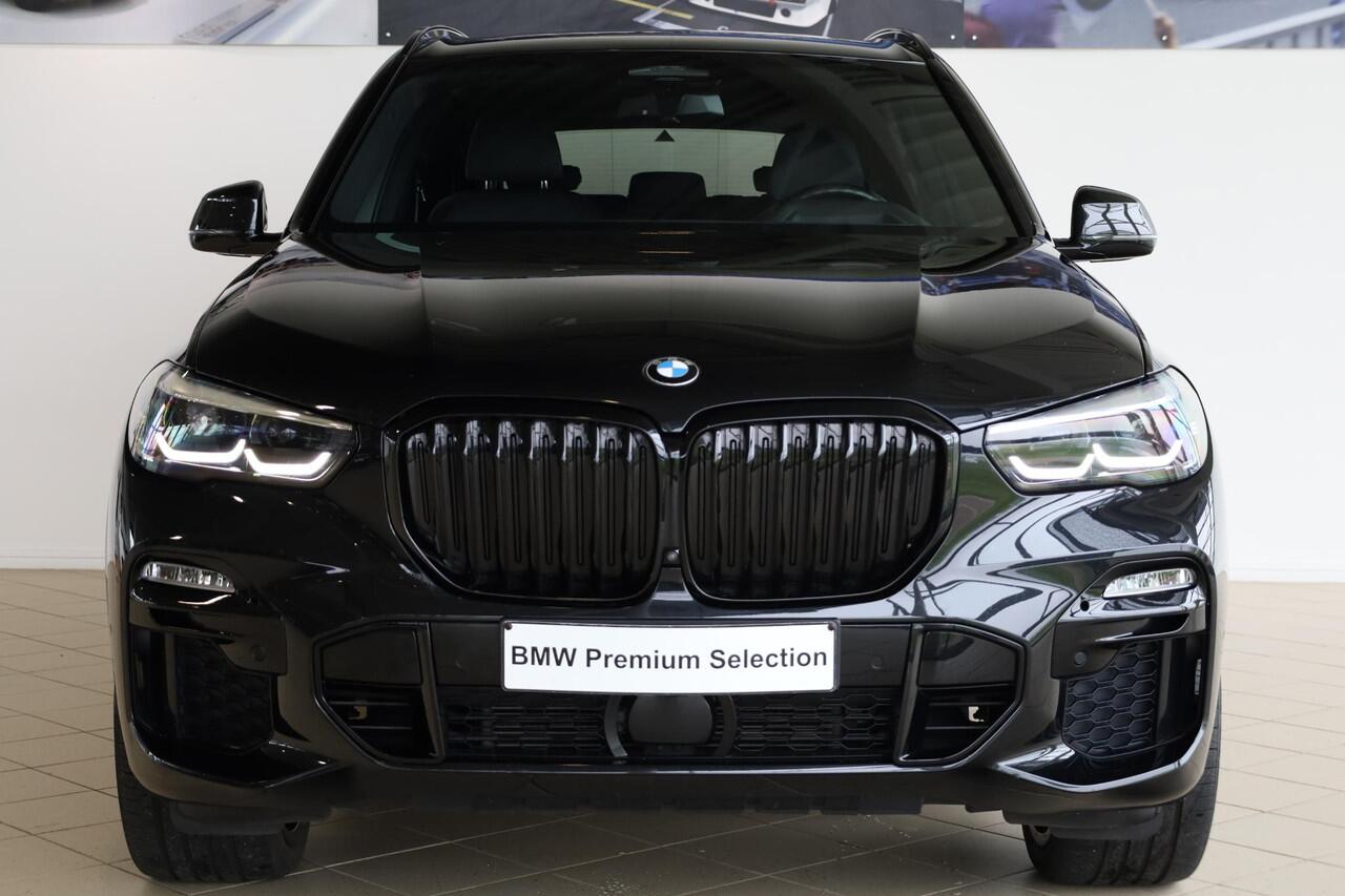 BMW X5 xDrive45e High Executive | Comfortstoel(en) | M Sportpakket | Rondomzicht Camera | Driving Assistant Plus