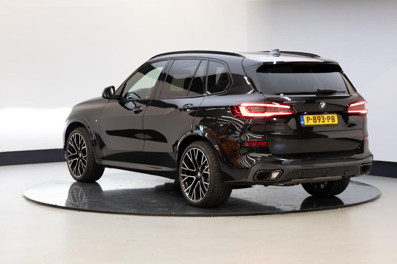 BMW X5 xDrive40i High Executive | M-Sport | 22 Inch | Panoramadak | Trekhaak | Laser |
