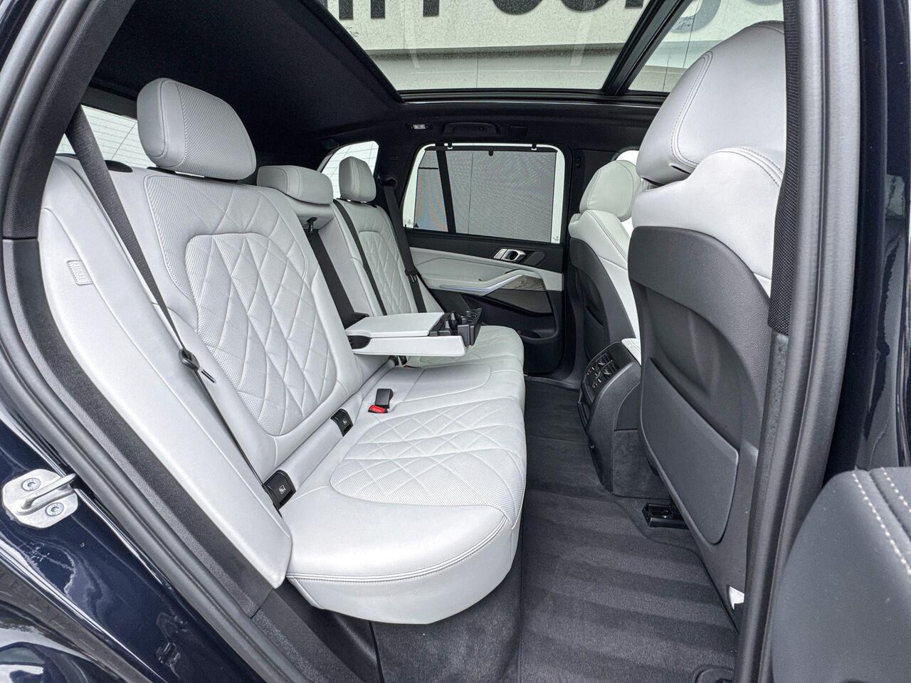 BMW X5 xDrive45e | High Executive | M Sport | Trekhaak | Panoramadak