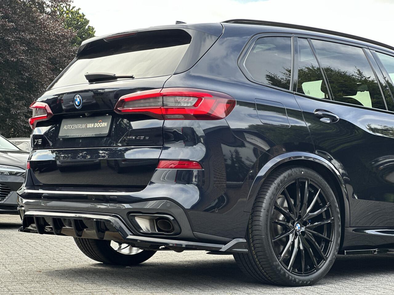 BMW X5 xDrive45e | Dark Label | M-pakket | Panodak | Laser | Luchtvering | Trekhaak elek. | Incl. BTW