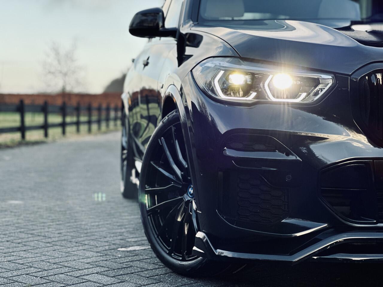 BMW X5 xDrive45e | Dark Label | Panodak | Luchtvering | Beige leer | 360 camera | Head Up | Laser kolampen | Incl btw