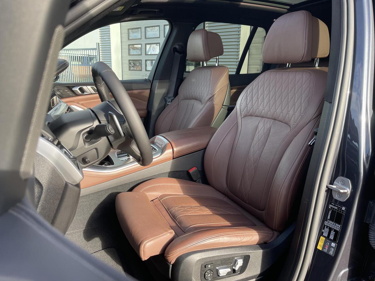 BMW X5 xDrive45e High Executive M Sport 21''/Softclose/Active Steering/Panoramadak Skylounge/Head-up/Led Laser/Harman Kardon/Dodehoek/360 camera/Luchtvering/Leder + massage + memory