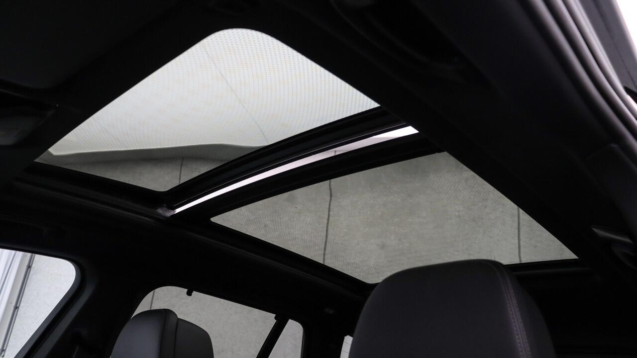 BMW X5 xDrive50e M-Sport Pro | Massage | Sky Lounge | Harman/Kardon | Stoelventilatie | Head-up | Trekhaak | Carbon