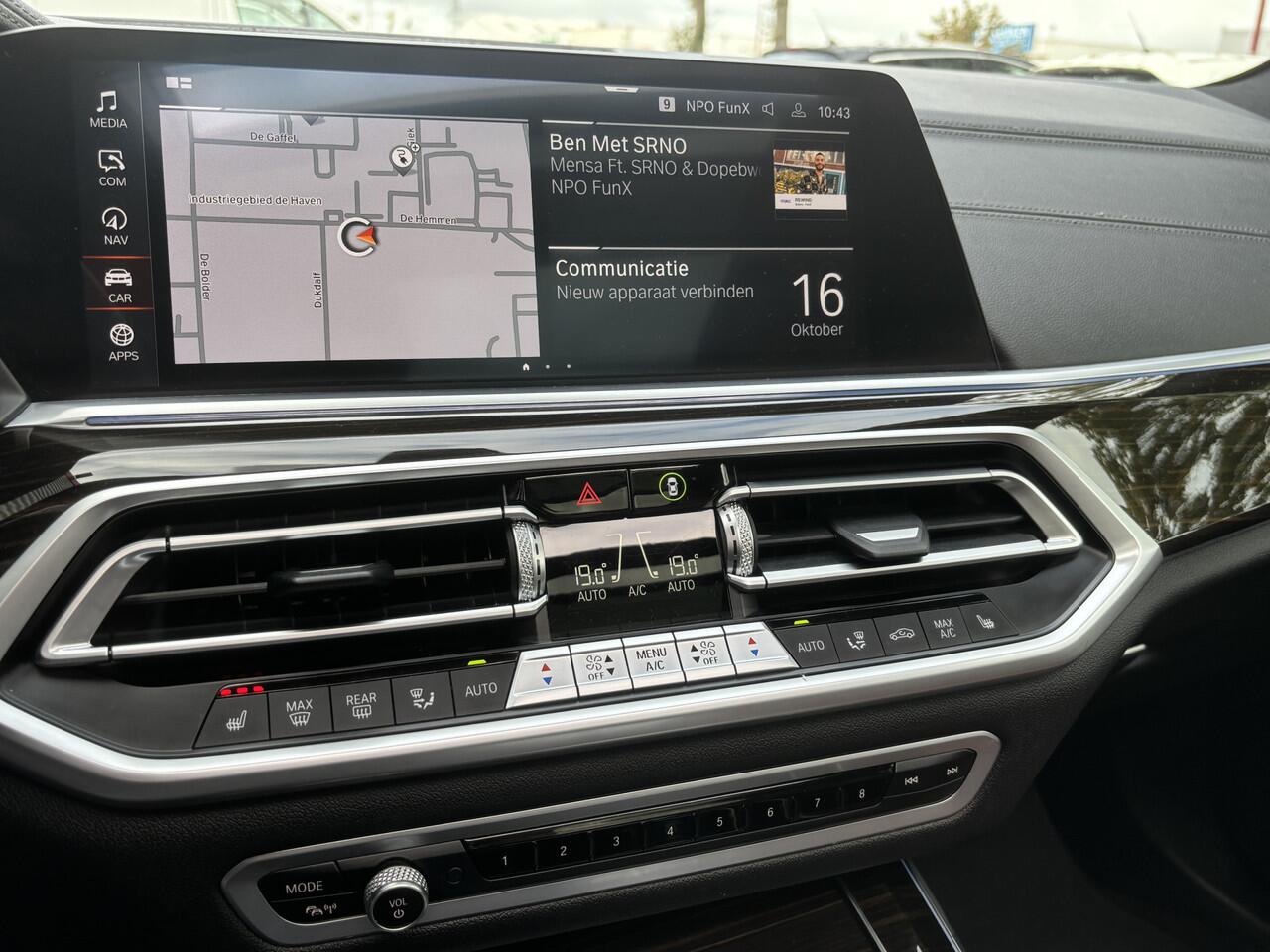 BMW X5 xDrive45e High Executive | M Pakket | Pano | Harmon Kardon | LED Koplampen