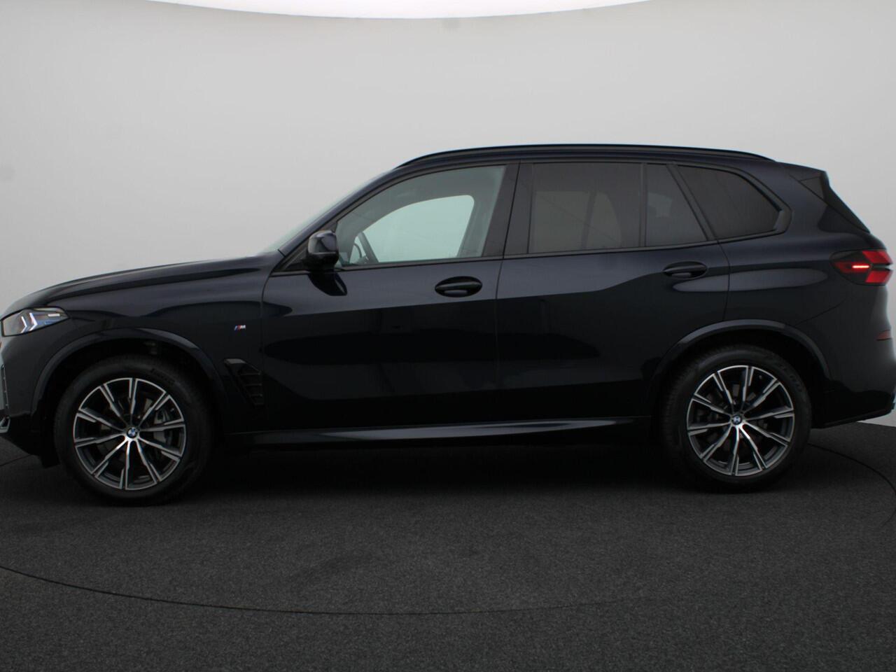 BMW X5 xDrive40d M Sportpakket | Trekhaak | Harman Kardon | Comfortstoelen | Panoramadak |