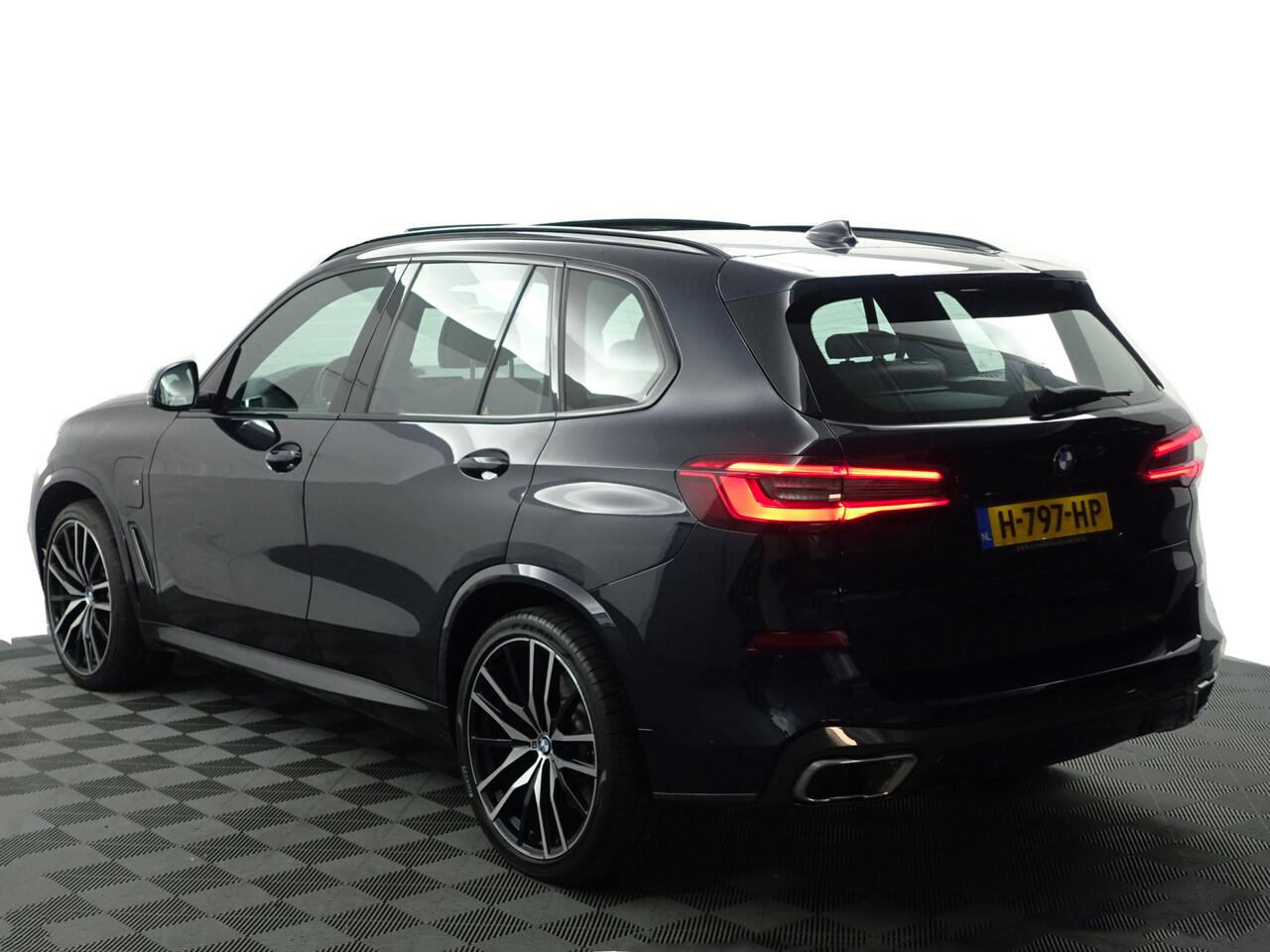 BMW X5 xDrive45e M Sport Shadowline Aut- Panoramadak, Memory Seats, Sfeerverlichting, Virtual Cockpit, Park Pilot, Xenon Led