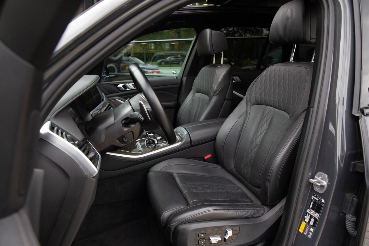 BMW X5 xDrive45e High Executive M-Sport , 4-wielsturing, Softclose, Skylounge, Dravitgrau,