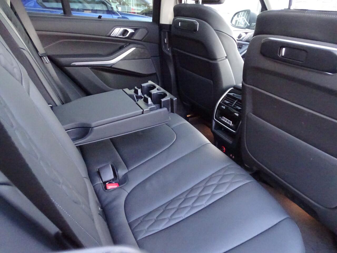 BMW X5 xDrive50e Pano.Dak Elek.Trekhaak Alu.Dorpel Cockpit Plus Leder 4-Zone airco Extra getint-glas Comfortzetels Harman/Kardon 21''LM velgen