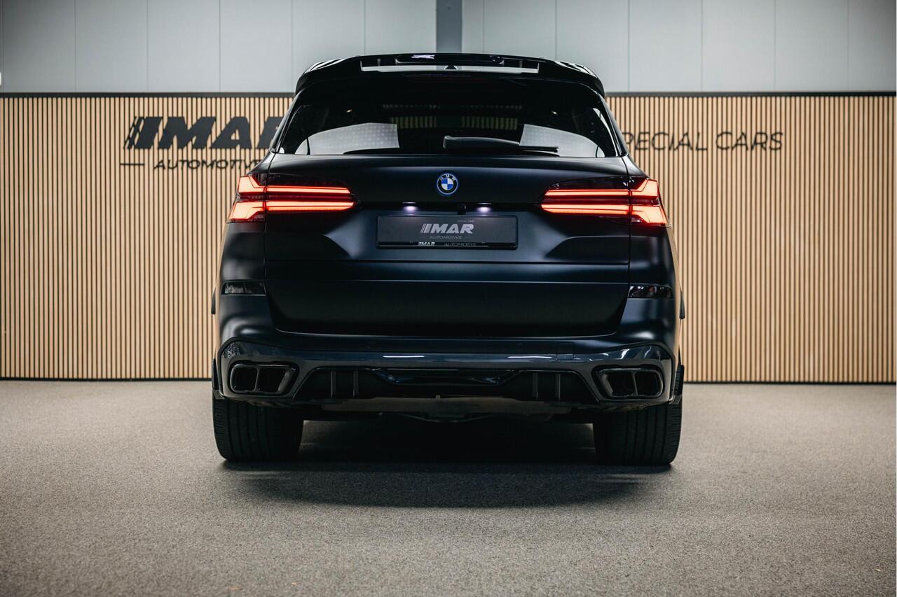 BMW X5 xDrive50e | M uitgevoerd | Trekhaak | Alcantara hemel | Luchtvering | Full PPF in- en exterieur | Skylounge |