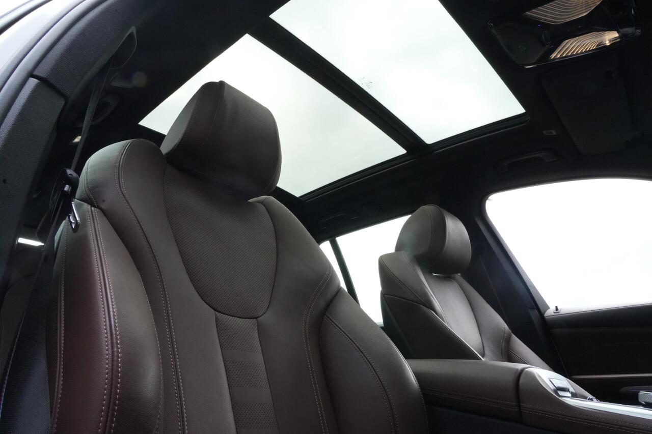 BMW X5 xDrive45e M Sport High Executive 395pk Panoramadak/Trekhaak/HarmannKardon