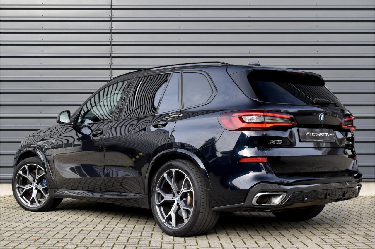 BMW X5 xDrive45e High Executive M Sport | Pano | Laser | Massage | ACC | Trekhaak | 21'' Wielen | Luchtvering |