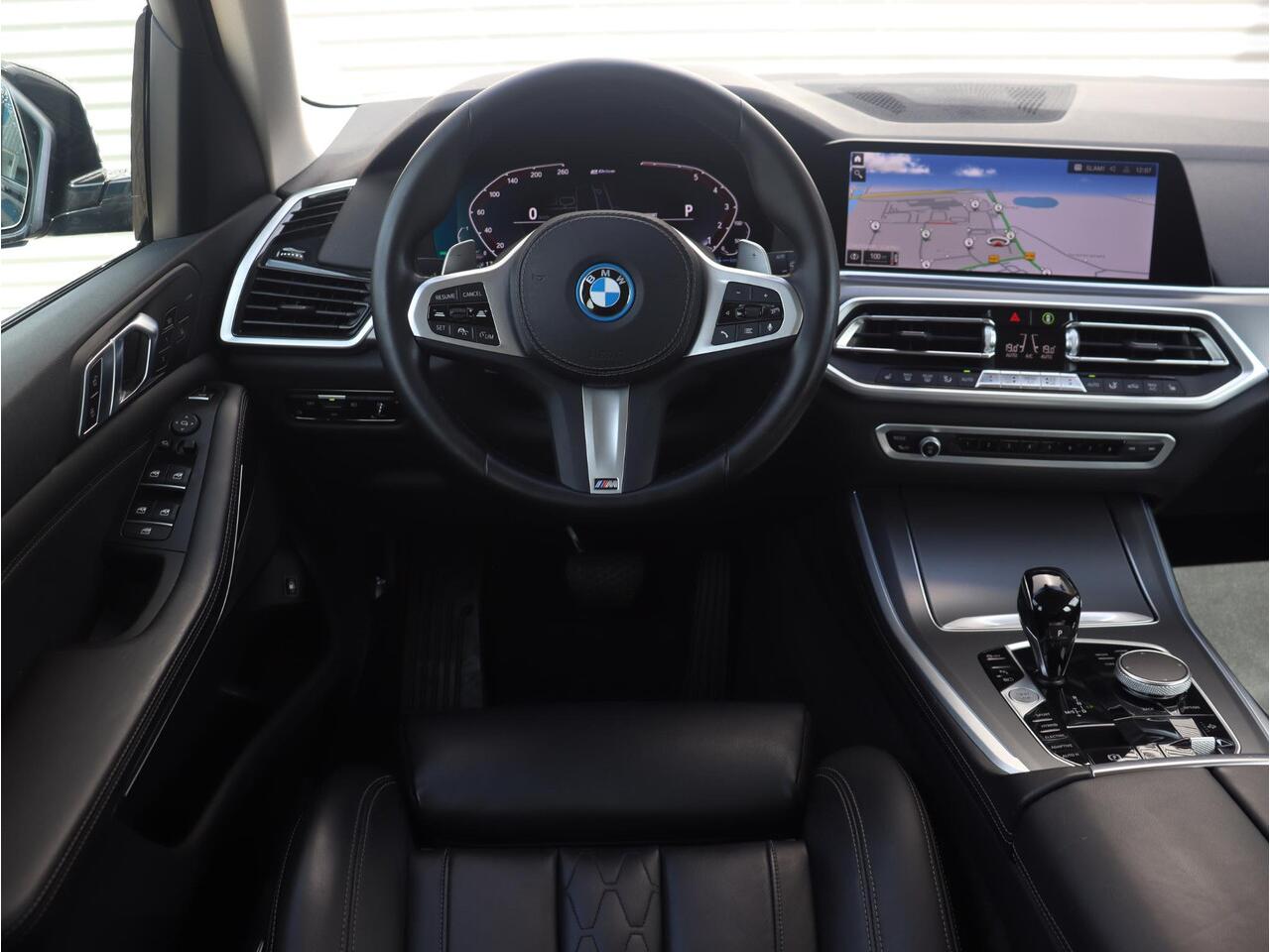 BMW X5 xDrive45e | High Executive | Driving Assistant | Panodak | Adaptive Cruise Control | Head-Up | Trekhaak | 19'' LMV