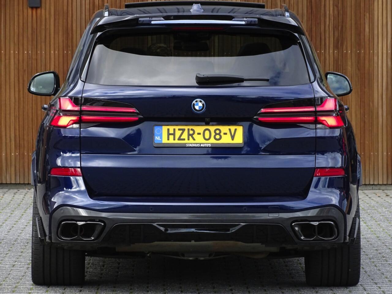 BMW X5 X5 50e X-drive 490PK / M- Individual / B&W / Carbon / 2024