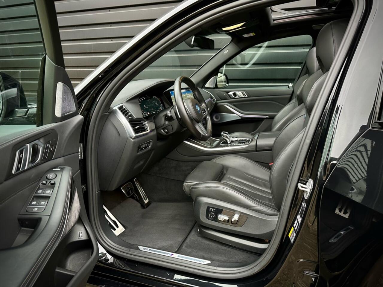 BMW X5 xDrive45e M-SPORT|PANO|B&W|LASER|HEADUP|MSTOEL VOL!