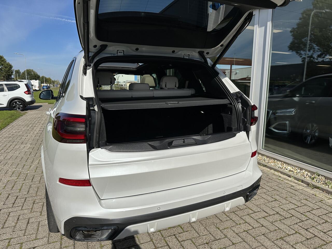 BMW X5 xDrive45e High Executive Parelmoer | VOL | HUD | Soft
