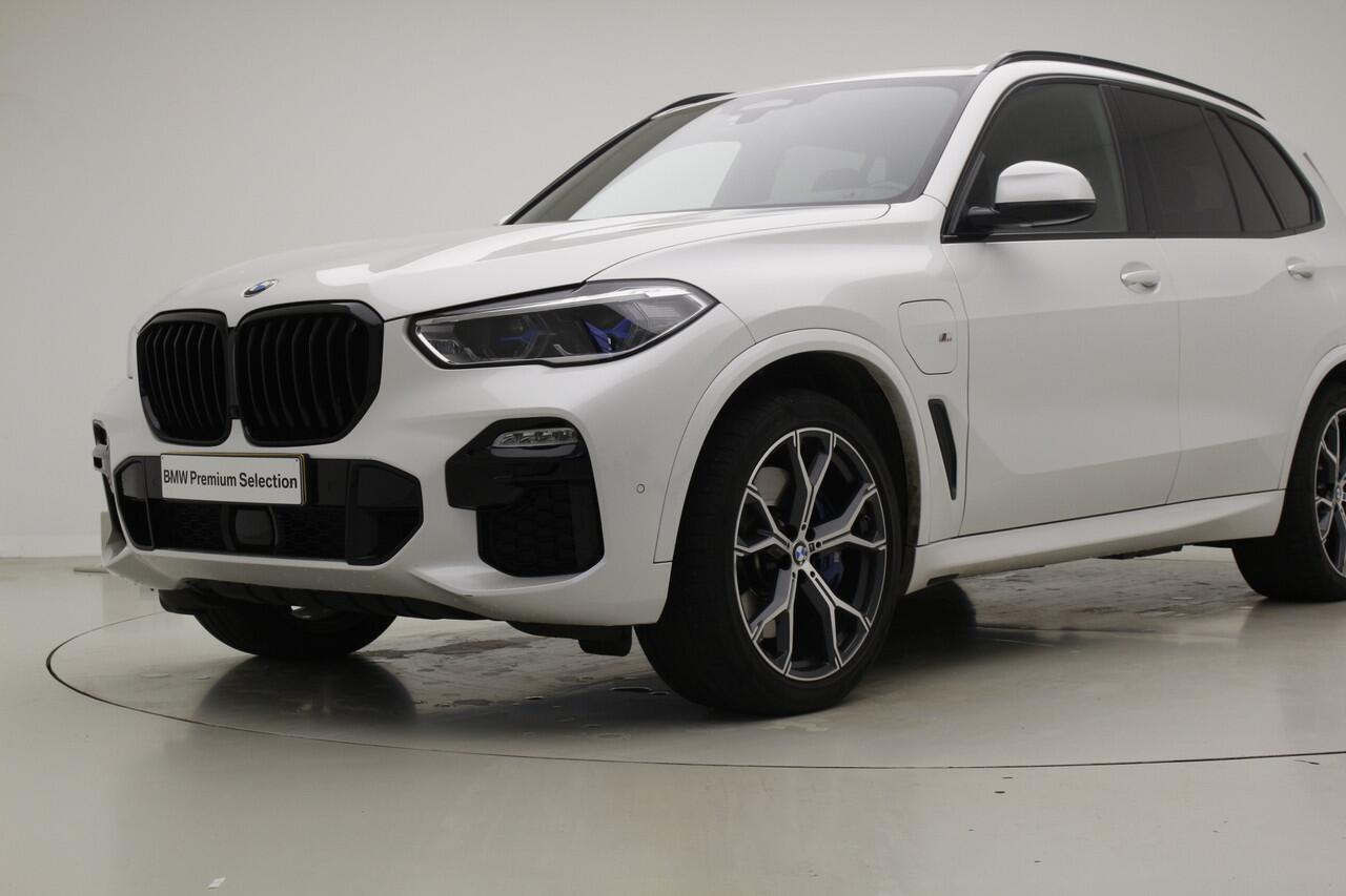BMW X5 xDrive45e M-Sport | 21" | Panorama | Harman Kardon | Trekhaak | Soft Close | Driving Assistant Professional