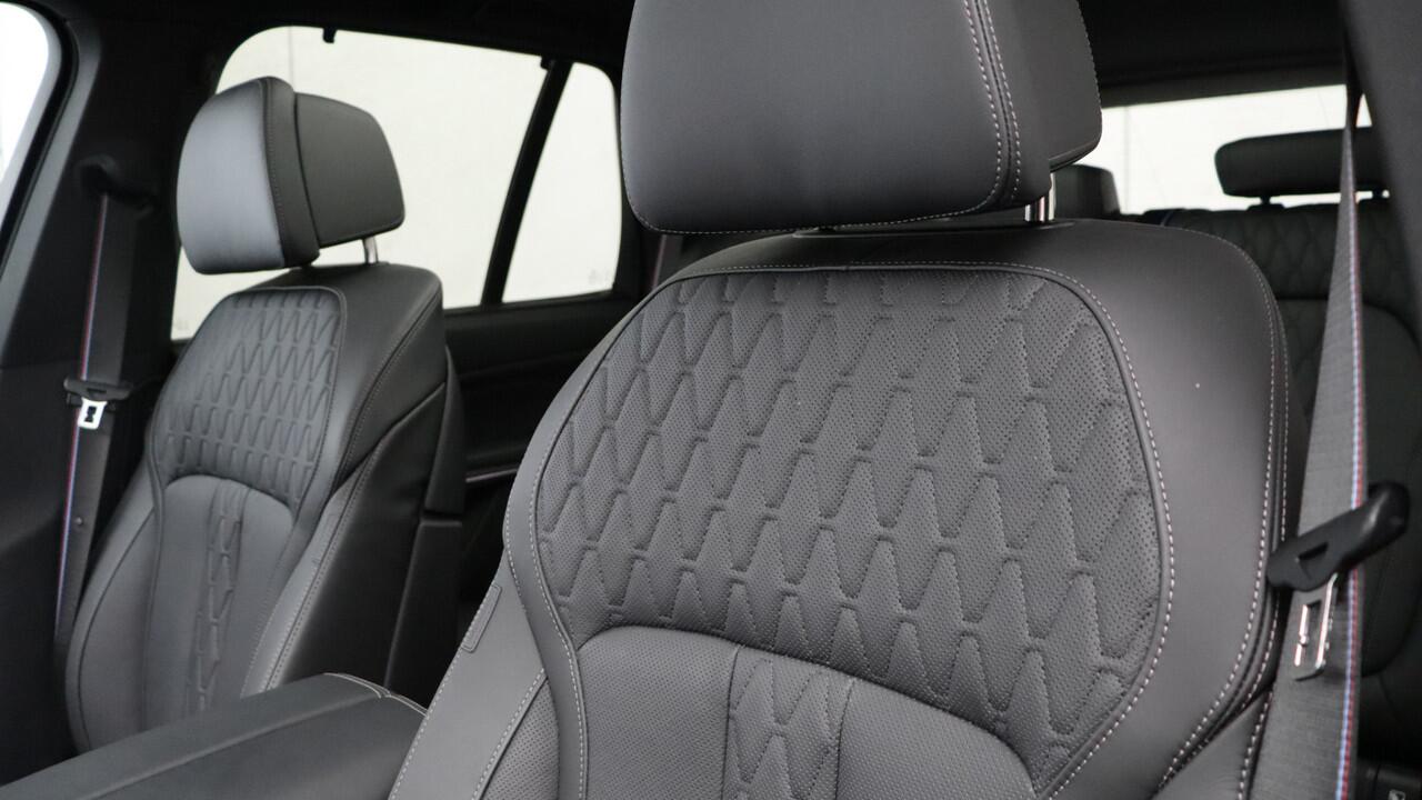BMW X5 xDrive50e M-Sport Pro | Massage | Sky Lounge | Harman/Kardon | Stoelventilatie | Head-up | Trekhaak | Carbon