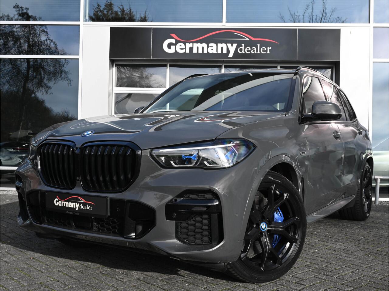 BMW X5 xDrive45e 394pk M-Sport Lucht Pano Laser HUD 21-Inch Tr-Haak DRAVIT!