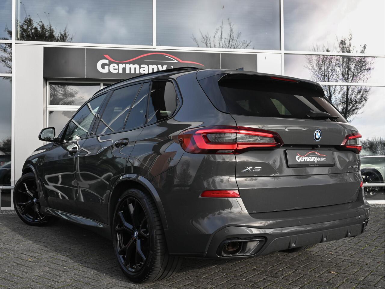 BMW X5 xDrive45e 394pk M-Sport Lucht Pano Laser HUD 21-Inch Tr-Haak DRAVIT!