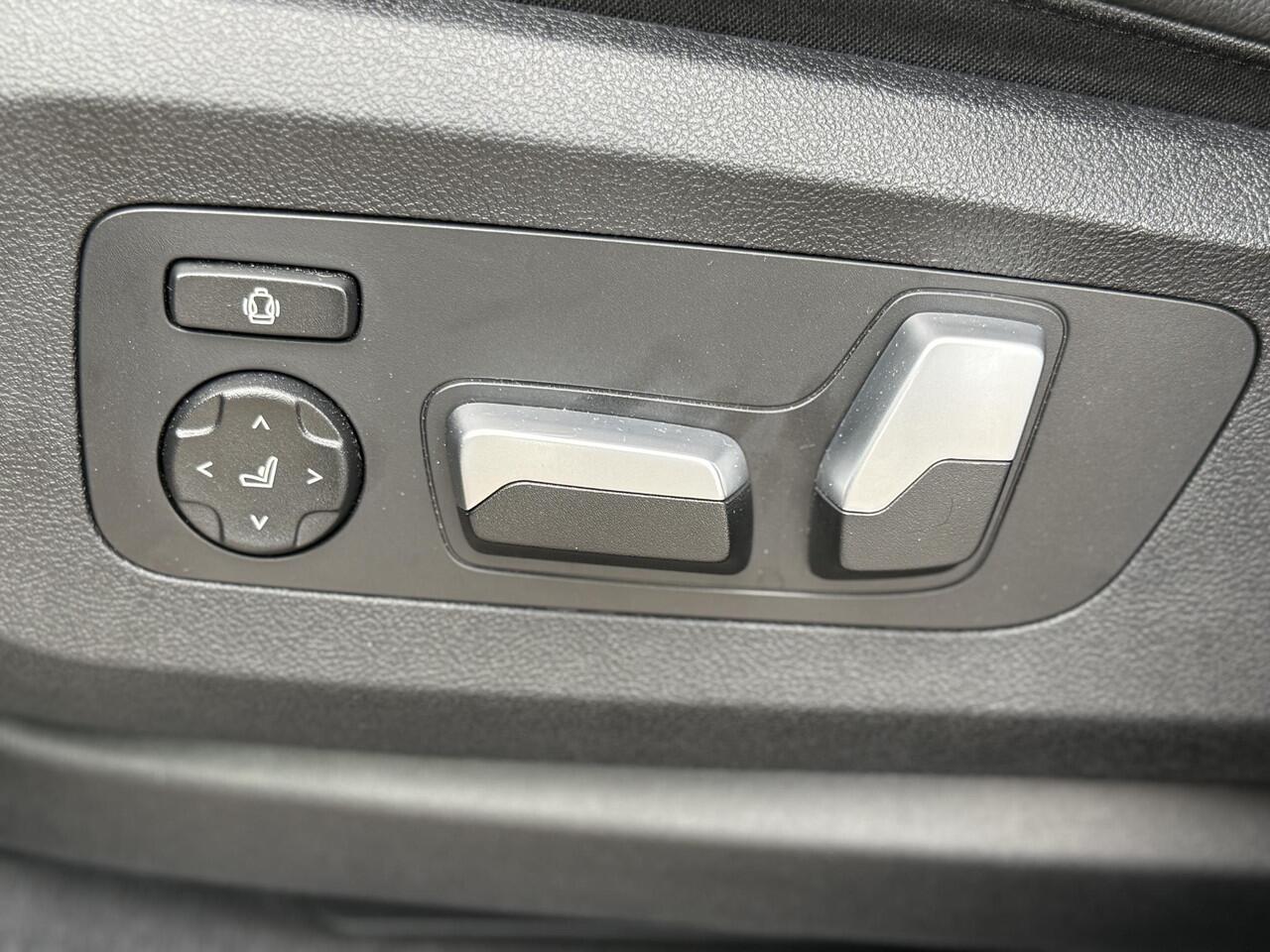 BMW X5 xDrive45e High Executive / M Sport / Pano / Head up / Sportzetels + Memory / 21" Y Spaak / Soft Close