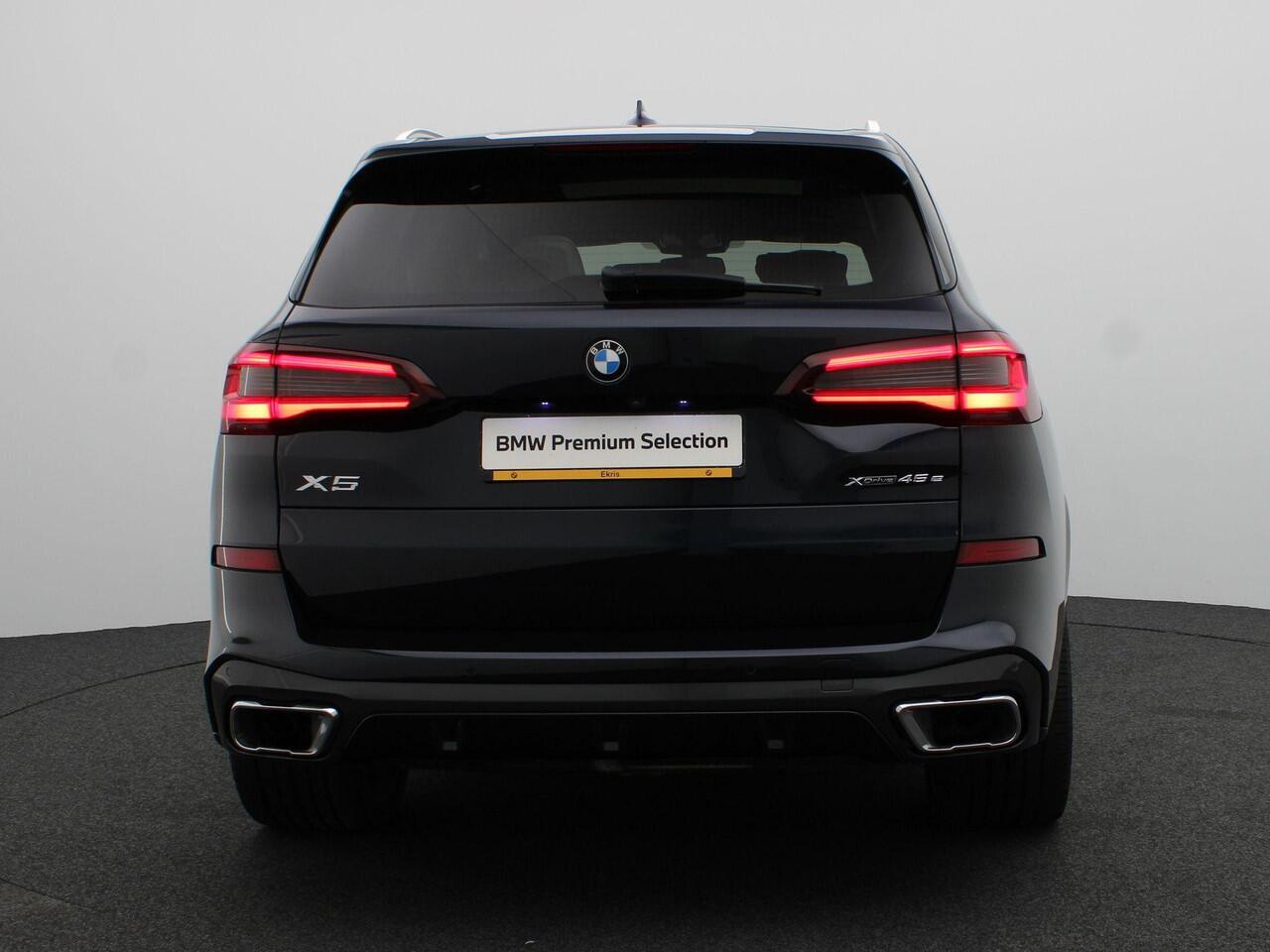 BMW X5 xDrive45e High Executive | M Sportpakket | Safety Pack | BMW Personal CoPilot Pack | Integral Active Steering | Panoramadak | Driving Assistant Professional | Head Up Display | HiFi | 22''