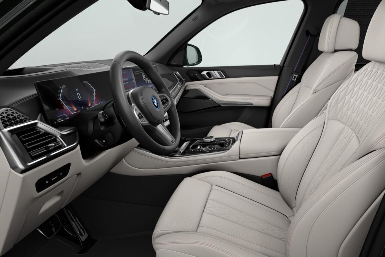 BMW X5 xDrive50e | M Sport Pro | Travel pack | Innovation Pack | Comfort Pack | Comfort Plus Pack | Exclusive Pack | Trekhaak