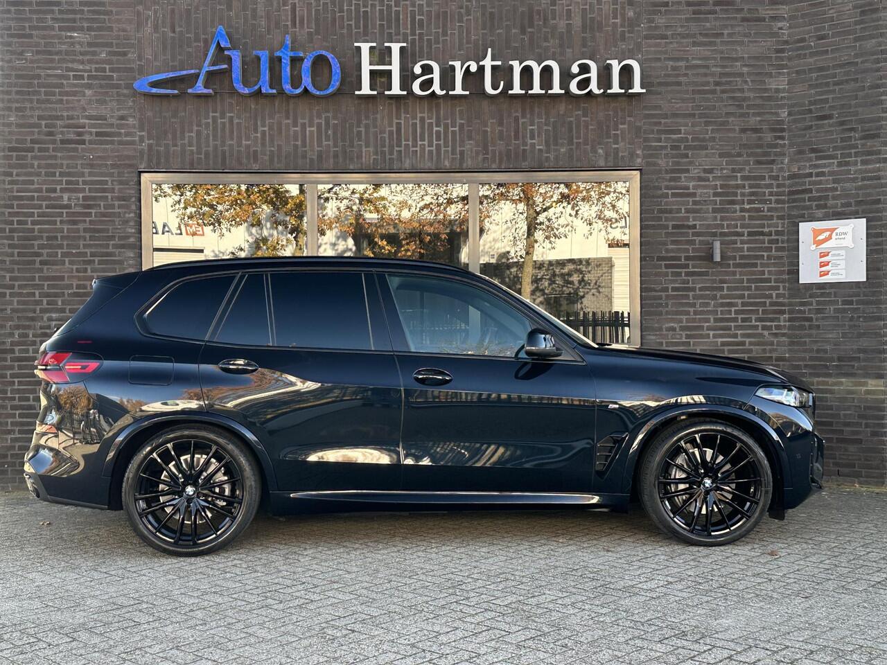 BMW X5 xDrive50e M Sport 4WBESTURING|HARMANKARDON|TREKHAAK|CARBONZWART