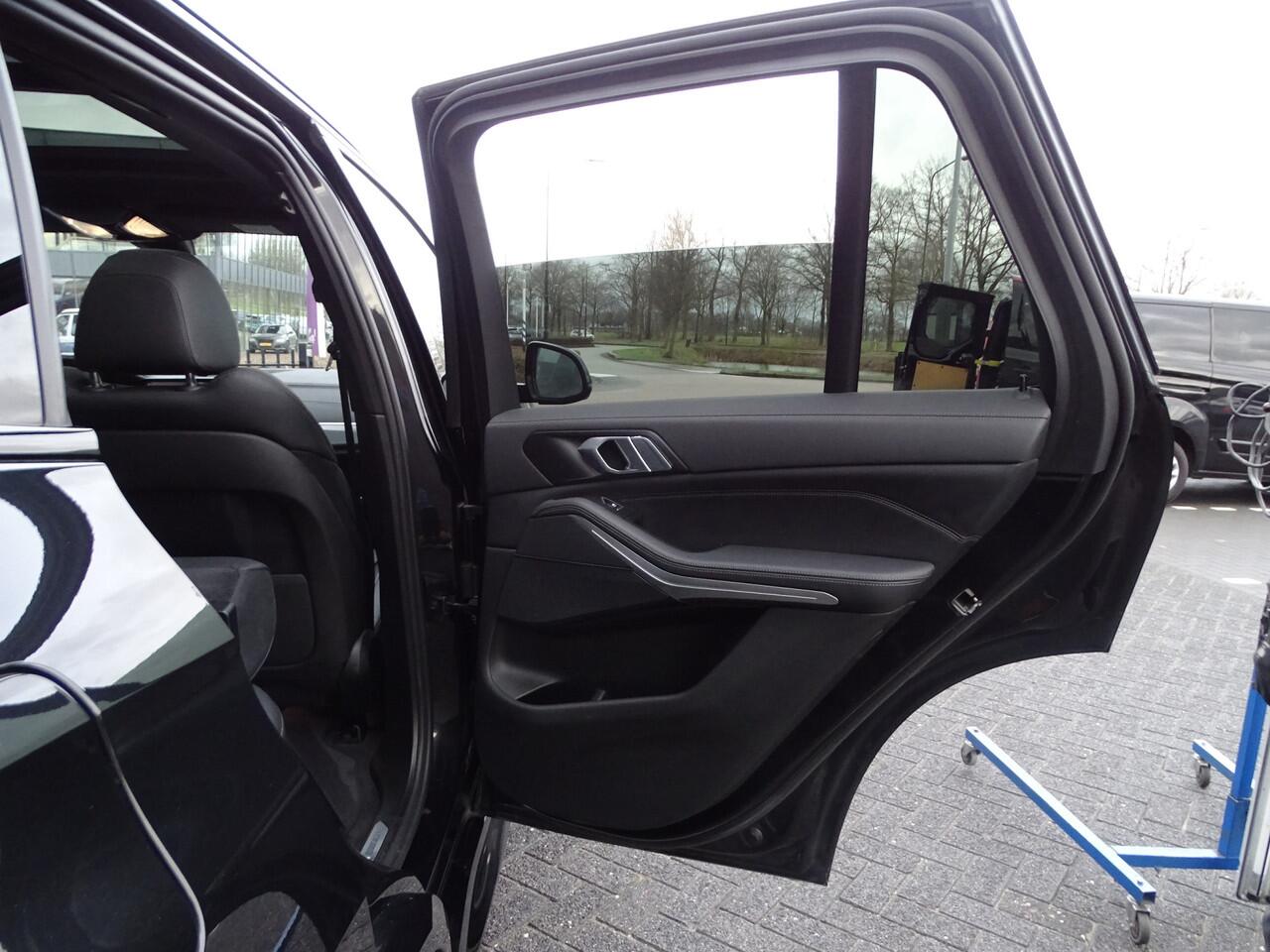 BMW X5 xDrive45e M Sport Pano.dak 360 Camera Ada.Led Head-Up HiFi Driv.Ass Park Plus 22''Lm Velgen