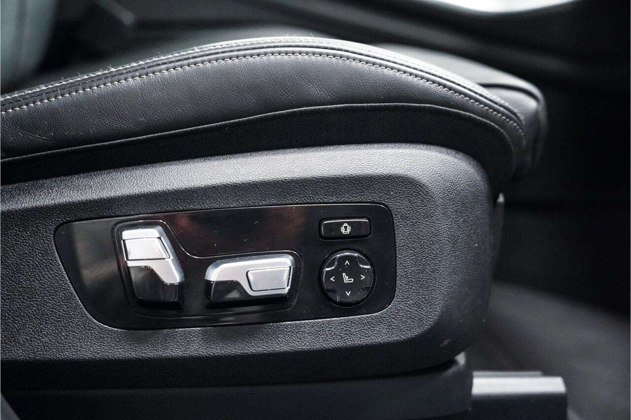 BMW X5 xDrive45e M-Sport|Pano dak|Trekhaak|Clanck sound|Kristal pook