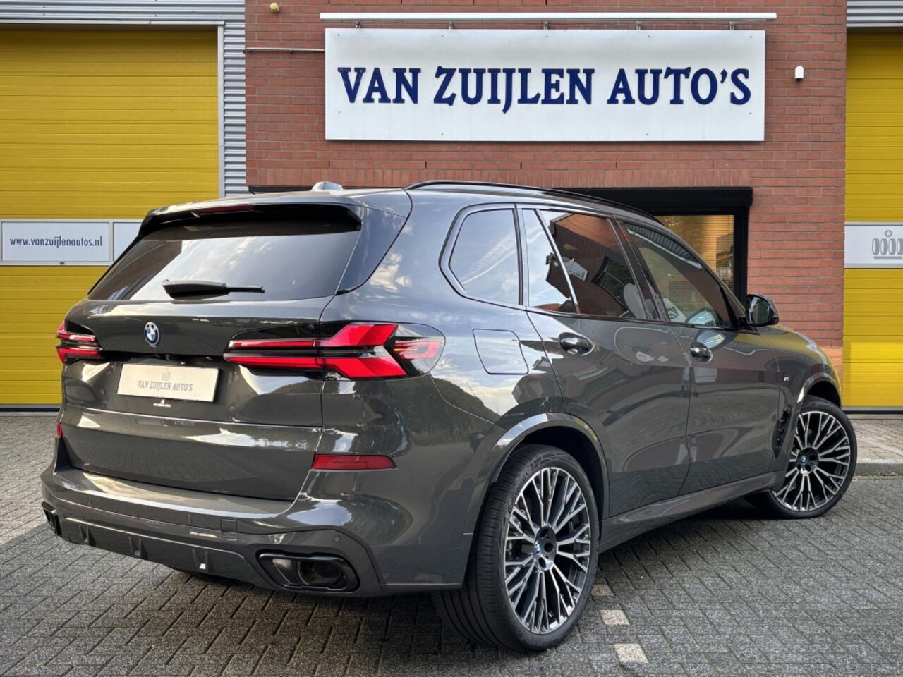 BMW X5 xDrive50e M-Sport Pano 4AS Trekhaak Head-Up 22'' HarmanKardon