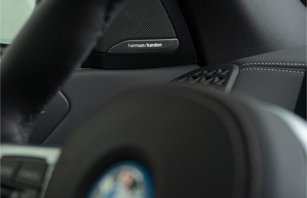 BMW X5 xDrive 50e M Performance/ Luchtvering/ Standkachel/ Adaptive Cruise Control/ Panoramadak/ 265kW (360PK)