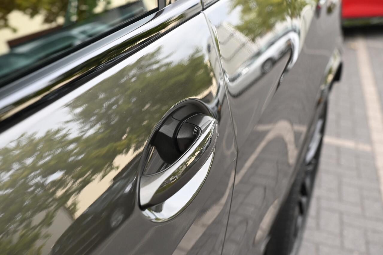 BMW X5 xDrive50e High Executive M Sport Automaat / Panoramadak Sky Lounge / Trekhaak / Bowers & Wilkins / Massagefunctie / Soft-Close / Parking Assistant Professional / Active Steering